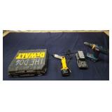 T5 - DeWalt 7.2V Cordless Screwdriver wi DeWalt DW