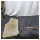 F3 - Farrier Tools with Leather Apron an Farrier t