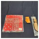 T1 - Damascus Steel Knives with Leather Lot includ