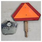 T2 - Johnson 30 Outboard Motor Emblem an Lot inclu