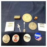 Mc - Political Campaign Buttons & Vintag Mixed lot