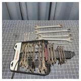 T2 - JobSmart Combination Wrench Set wit JobSmart