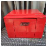 C3 - Snap-on Branded Microwave Oven in R Snap-on b