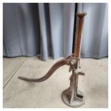 S2 - Antique Cast Iron Ratchet Jack No. Cast iron