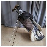 T3 - Walter Hagen Model 66430 Woods with Set of Wa