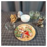 I2 - Avon 1989 Christmas Plate with Holi Collectio