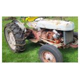 Linden, MI - - Ford 2N Utility Tractor w Ford 2N u