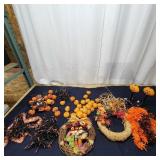 G4 - Fall and Halloween Decoration Lot w Assortmen