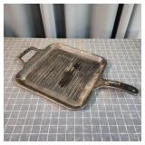 P2 - Lodge Cast Iron Square Grill Pan wi Lodge cas