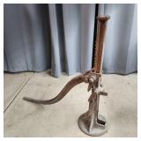 S2 - Antique Cast Iron Ratchet Jack No. Cast iron