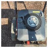 Yd - DR Trimmer/Mower 5.0 HP Briggs & St Stuck ..D
