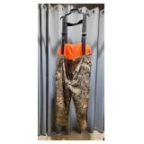 Q1 - Bushmaster XL Reversible Camo/Blaze Bushmaste