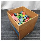 T6 - Box of Colorful Wooden Building Blo Collectio