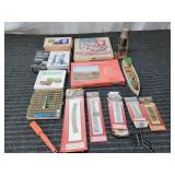 L4 - Model Railroad Accessories Lot with Assorted