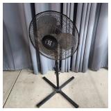 I2 - Polar Wind Oscillating Pedestal Fan Polar Win