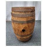 T3 - Oak Barrel with Iron Bands and Bung Wooden ba