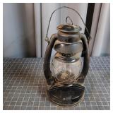 R2 - Elgin No. 30 Kerosene Lantern with Elgin No.