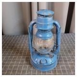 S2 - Dietz Little Wizard Kerosene Lanter Dietz Lit