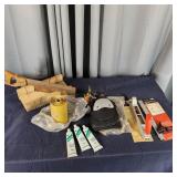 T2 - Johnson Mitre Box with Saw, Knee Pa Assorted
