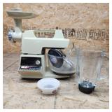 N2 - Oster Regency Kitchen Center with A Oster Reg
