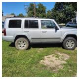 Yd - 2007 Jeep Commander Sport AWD with This 2007