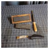 T2 - Sharpening Stone Set with Knives an Collectio