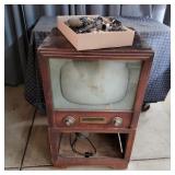 Q2 - Crosley Ultra High Frequency Consol Crosley c