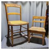 H1 - Two Antique Wooden Ladder Back Chai Pair of w