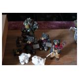 Black and other bears (8pcs)