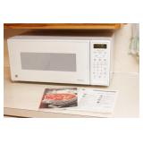 GE spacemaker microwave