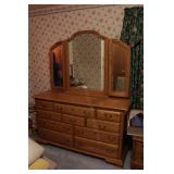Oak 10 Drawer Dresser W/ 3 Section Mirror
