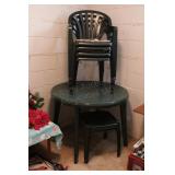 green patio table, 4 chairs & 2 end tables