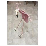 Shovel Flamingo