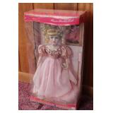 Poecelaindoll in Box - Lydia - Waltz