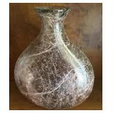 10" webbed glass vase