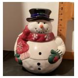 Snowman cookie jar
