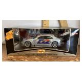 Maisto 1:18 scale diecast Mercedes Benz