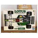 Lotus Type 102B race car model kit