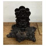 Reproduction casty iron match holder