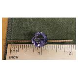 Bar pin with amethyst