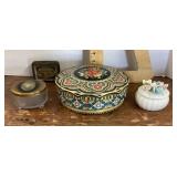 Vanity boxes and tins