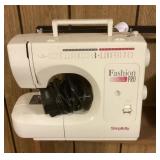 Simplicity Fashion Pro sewing machine