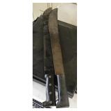 2 machetes