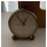 Vintage Elgin alarm clock