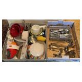 2 boxes with stainless flatware, measures,