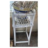 Wicker plant stand and plant