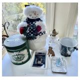 Group with mini oil lamp, vintage tobacco tin,
