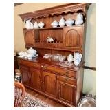 2-piece Pennsylvania House hutch