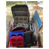Large flat of bakeware, silicone, cooling racks