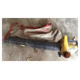 Paramount electric leaf blower/vacuum with bag